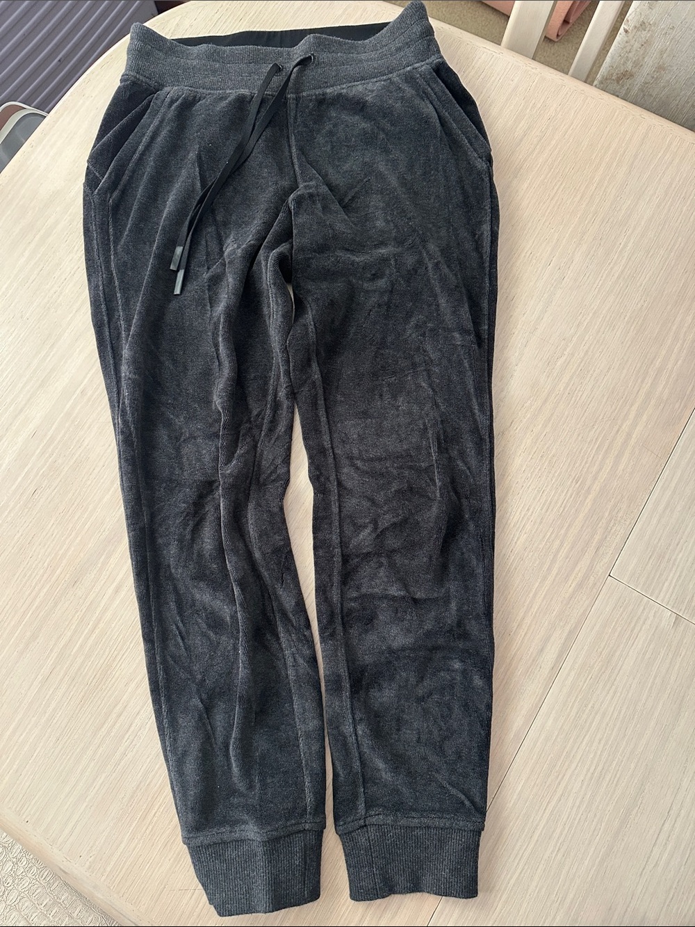 lululemon Warm Down Jogger Black Velour sz 4